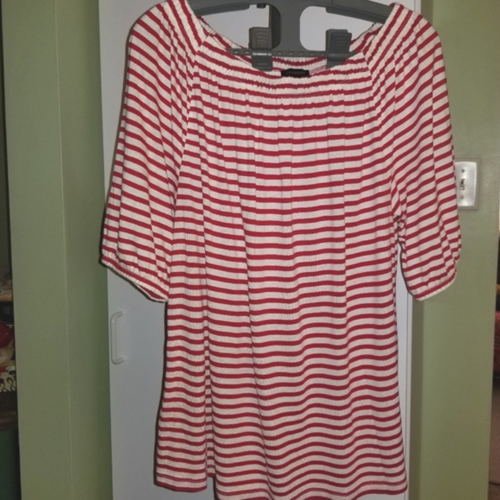 Talbots Red & White Off Shoulder Tee Size M